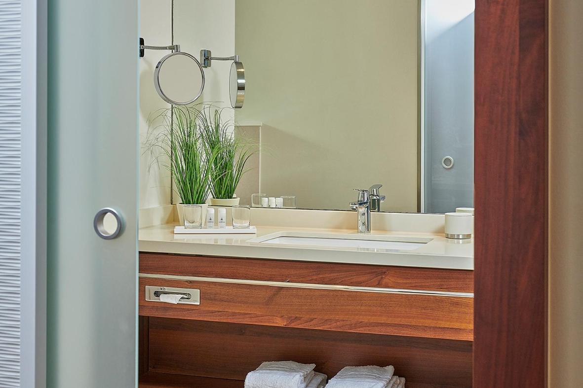 Hotel Hafenspeicher Leer Dış mekan fotoğraf