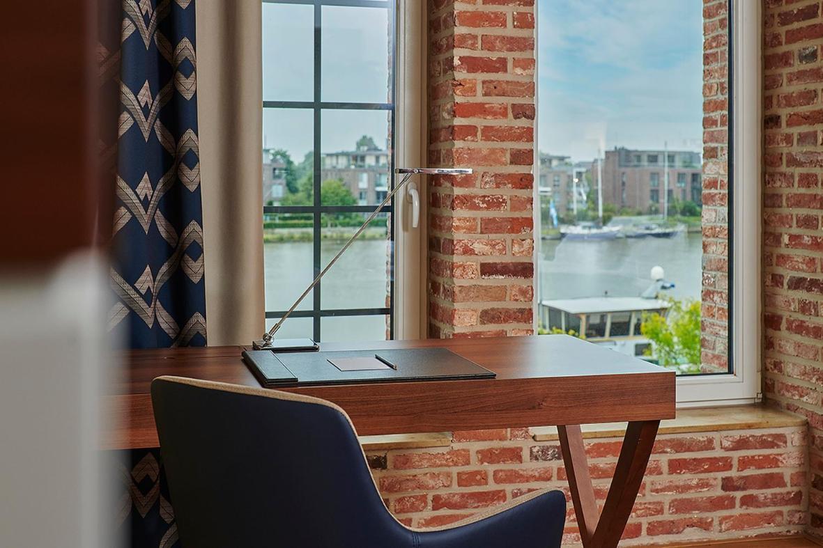 Hotel Hafenspeicher Leer Dış mekan fotoğraf