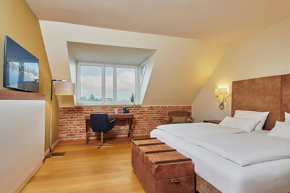 Hotel Hafenspeicher Leer Dış mekan fotoğraf