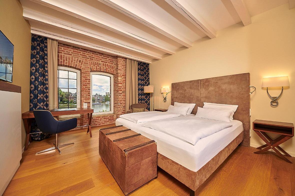 Hotel Hafenspeicher Leer Dış mekan fotoğraf