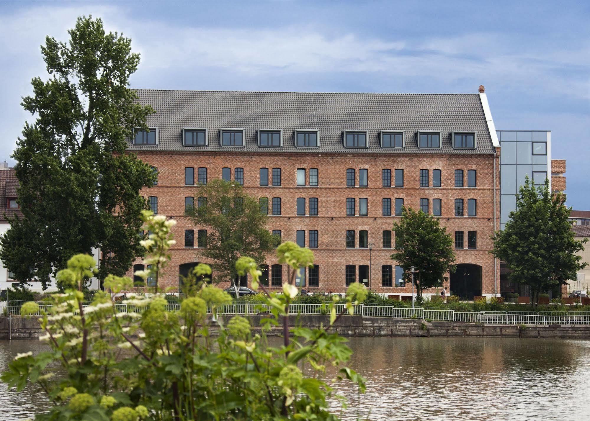 Hotel Hafenspeicher Leer Dış mekan fotoğraf