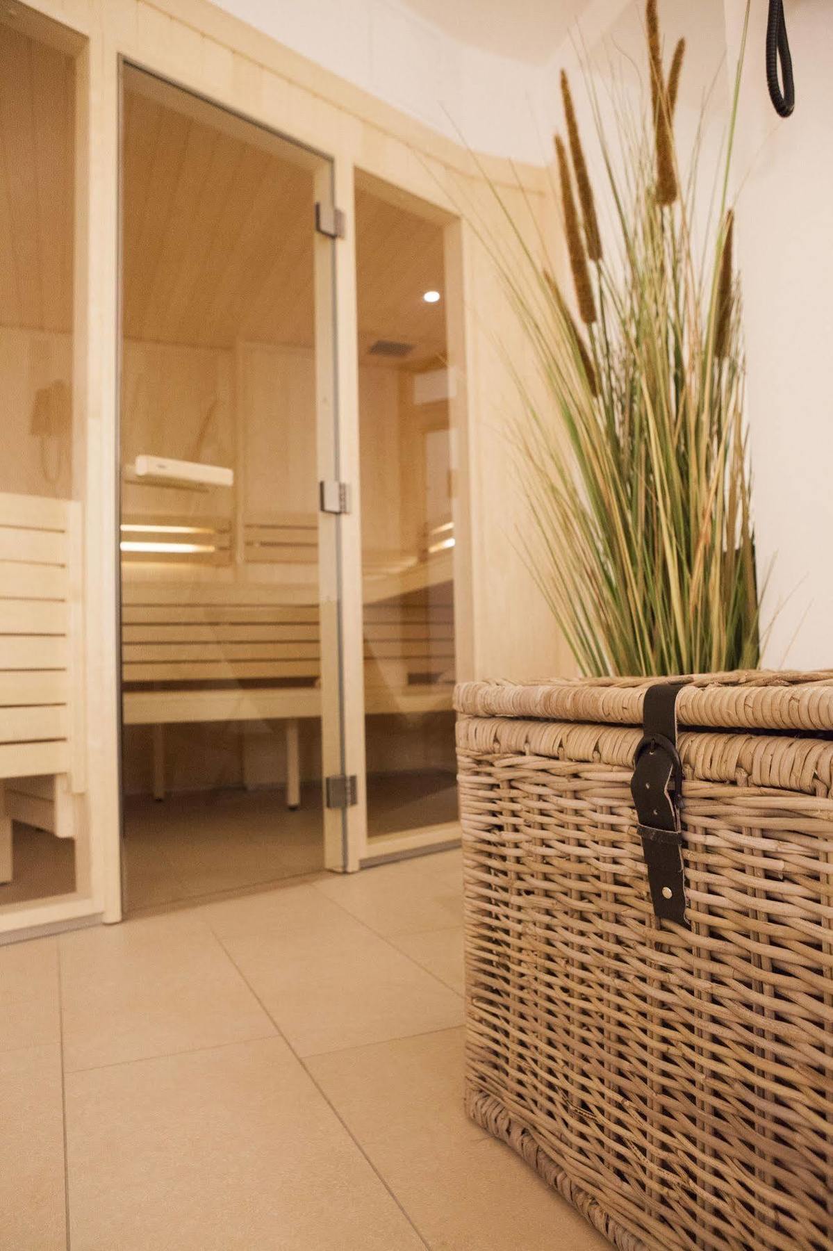Hotel Hafenspeicher Leer Dış mekan fotoğraf